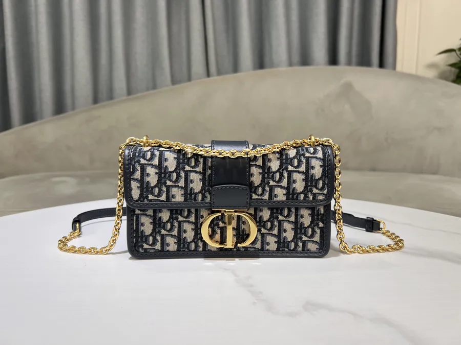 30 Montaigne Chain Clutch Mini Size