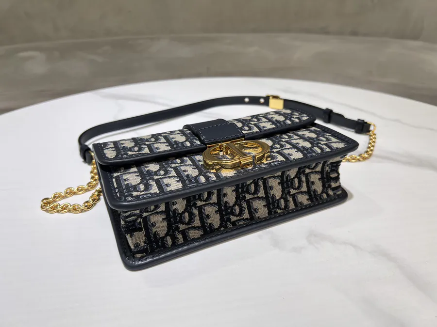 30 Montaigne Chain Clutch Mini Size