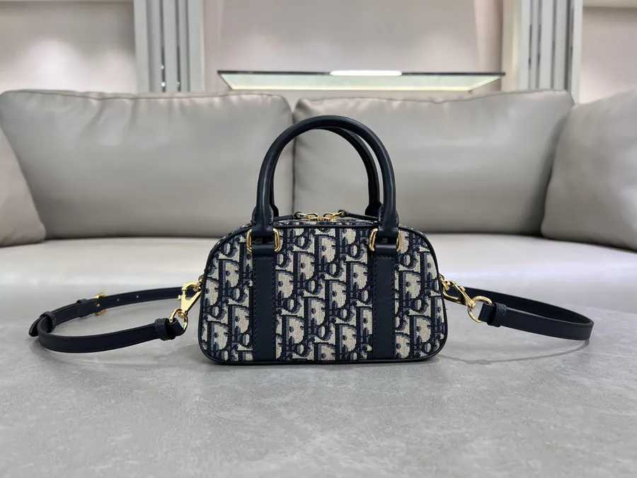 D Vibe East West Mini Tote 2025 Spring/Summer Collection