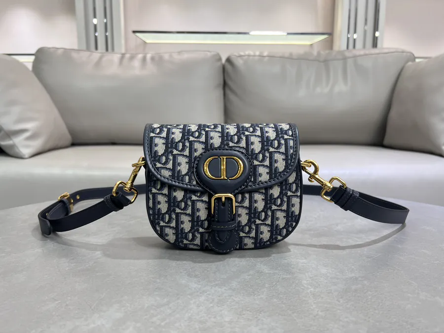Bobby Small Handbag Vintage Style
