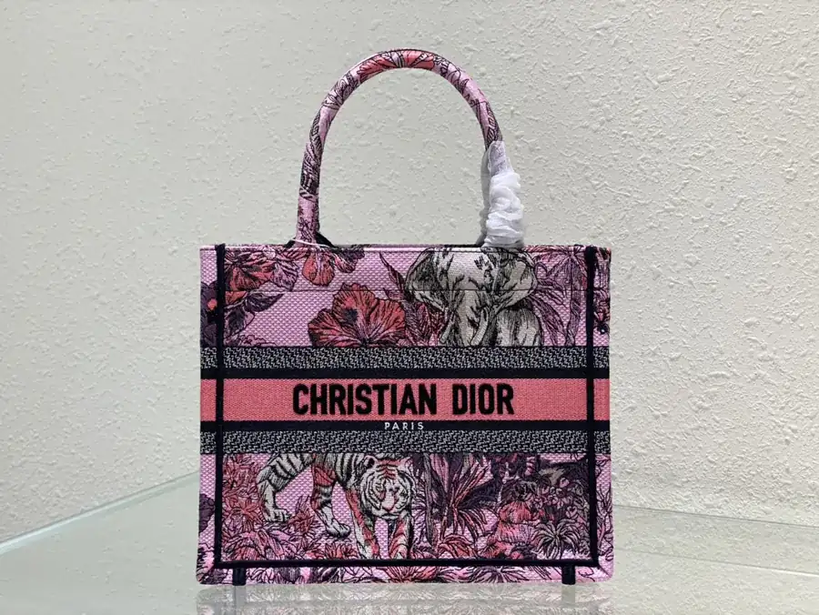 P500 Pink Elephant Book Tote