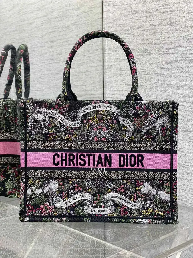 P500 Black Tote Autumn Winter Collection