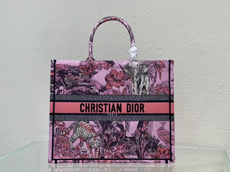 P600 Pink Elephant Shopping Bag