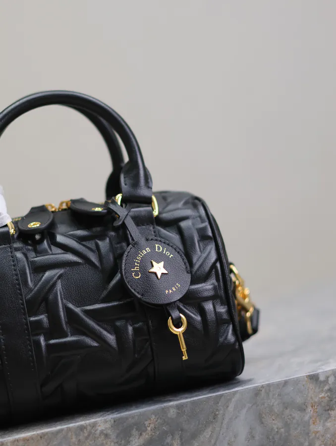 Groove 20 Handbag Small Black Embossed Chevron