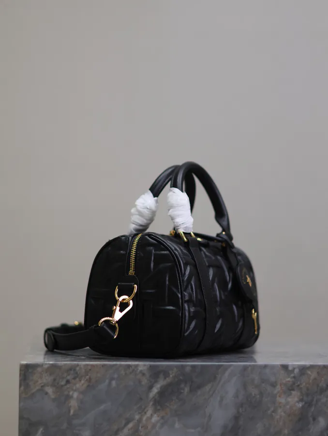 Groove 20 Handbag Small Black Embossed Chevron