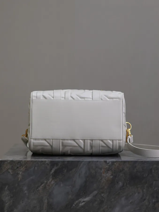 Groove 25 Handbag Large White Embossed Chevron