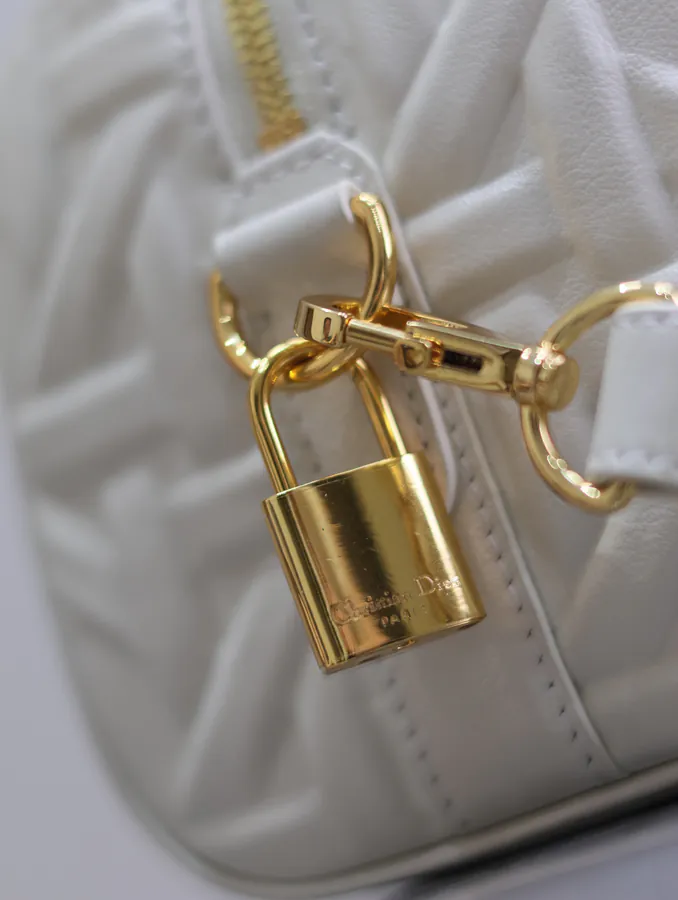 Groove 20 Handbag Small White Embossed Chevron