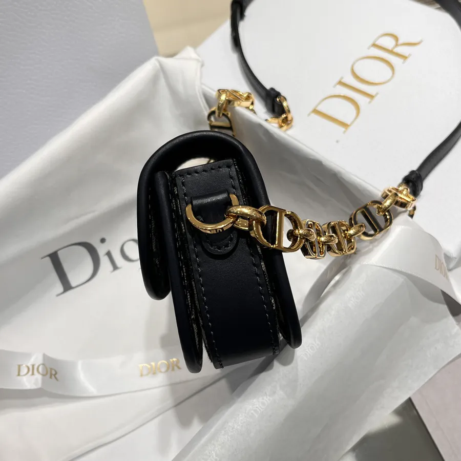 Montaigne Avenue Clutch Small Size