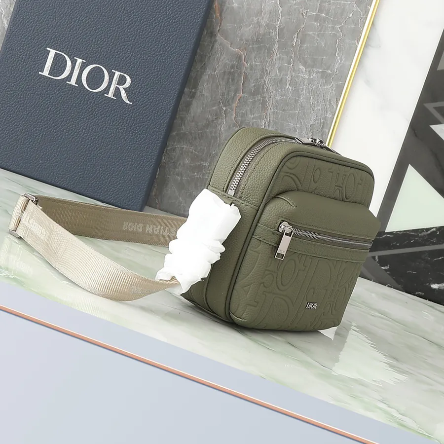 Rider 2.0 Zip Messenger Bag in Khaki