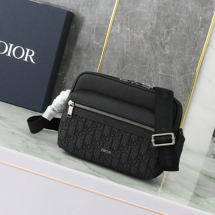 Rider 2.0 Zip Messenger Bag Black Oblique Print