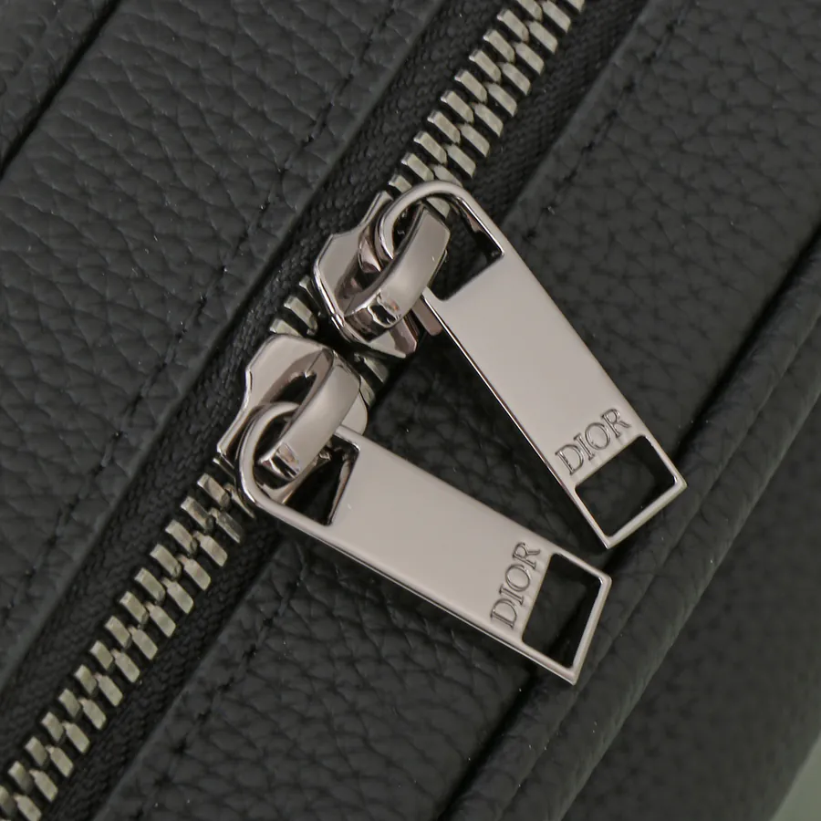 Rider 2.0 Zip Messenger Bag Black Oblique Print