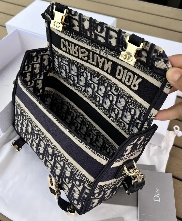 Top Grade P750 Mini Messenger Bag