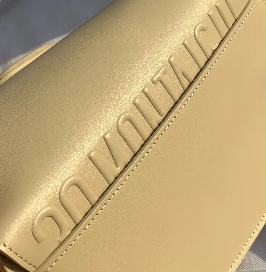 Top Up Version P780 Narrow Crescent Bobby Crossbody Bag