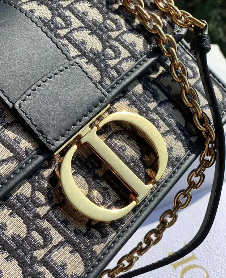 Special Grade Montaigne Chain Bag