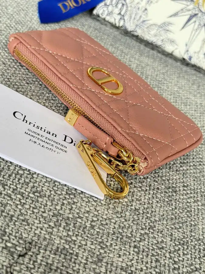 Caro Key Clip Elegant and Practical Mini Wallet