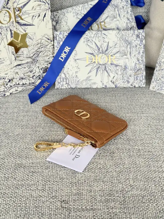 Caro Key Clip Wallet 30 Montaigne Glycine