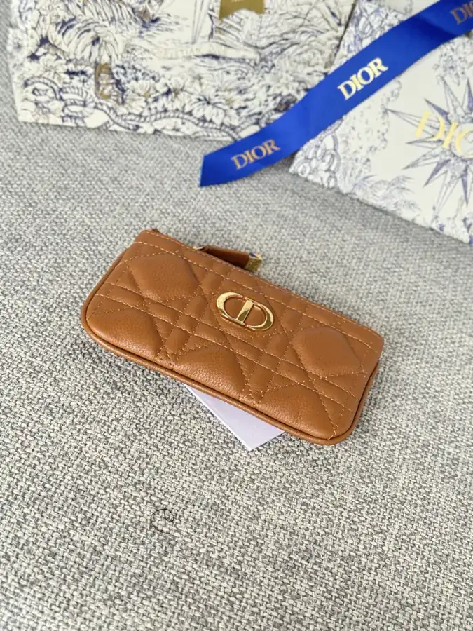 Caro Key Clip Wallet 30 Montaigne Glycine
