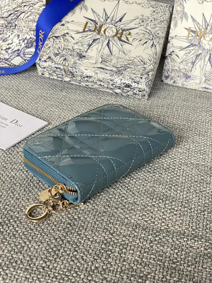 30 Montaigne Voyageur Mini Bag