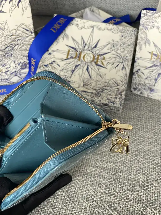 30 Montaigne Voyageur Mini Bag