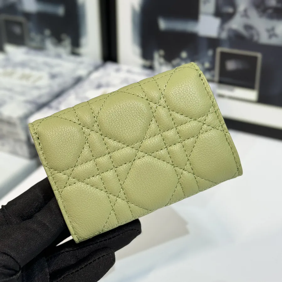 30 Montaigne Glycine Wallet Compact and Unique