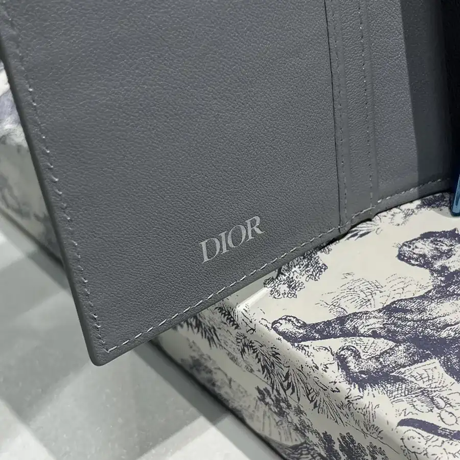 Di*r Men's Wallet with CD Diamond Pattern Canvas and Smooth Black Calfskin