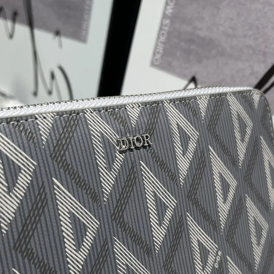 Di0r CD Diamond Wallet in Black Smooth Calfskin