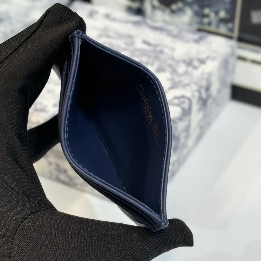 Caro Freesia Wallet Elegant and Practical