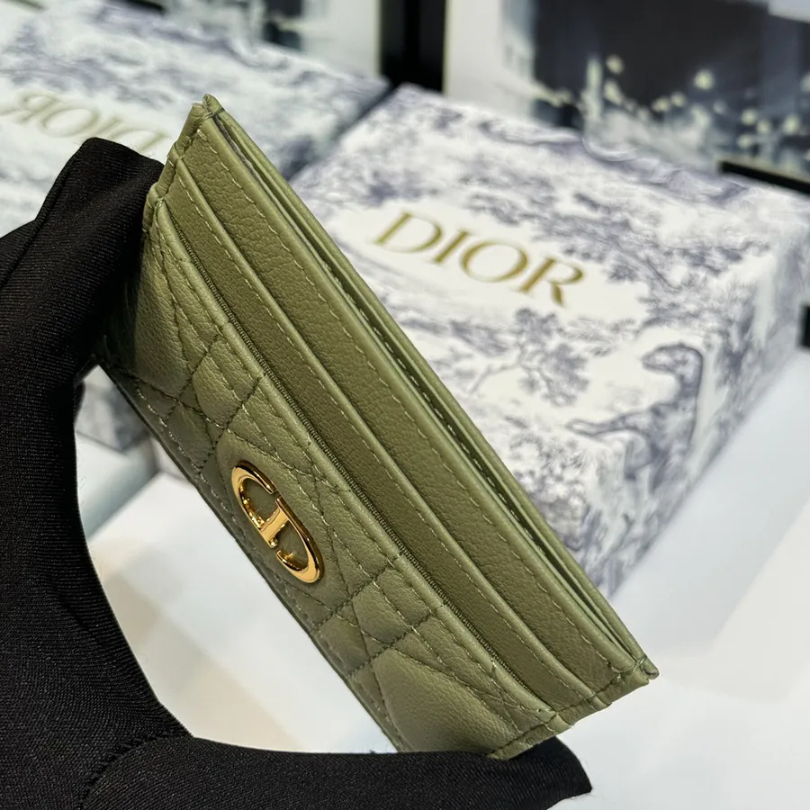 Caro Freesia Wallet Elegant and Practical