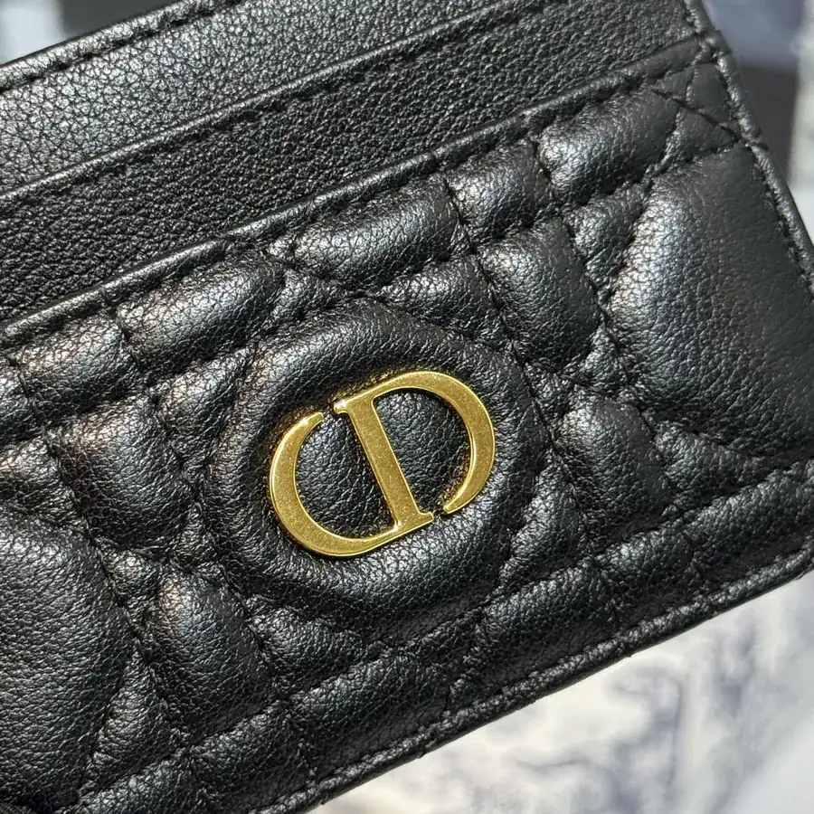 Caro Freesia Wallet Elegant and Practical