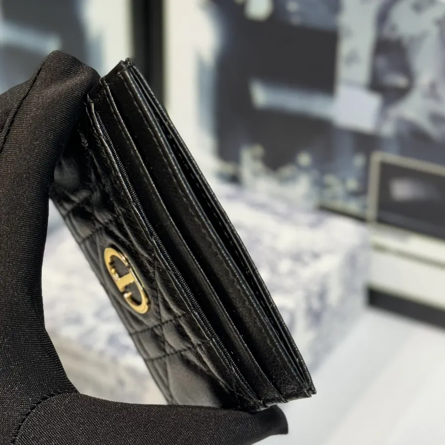 Caro Freesia Wallet Elegant and Practical