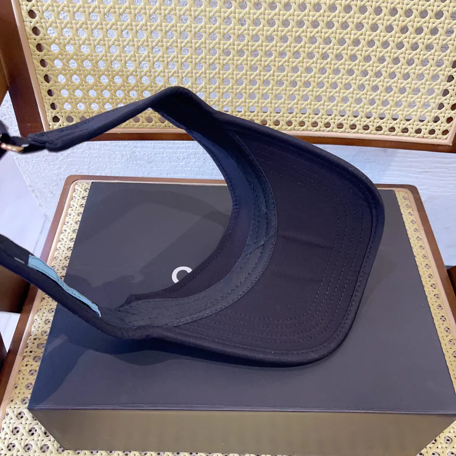 P House Triangular Bucket Hat