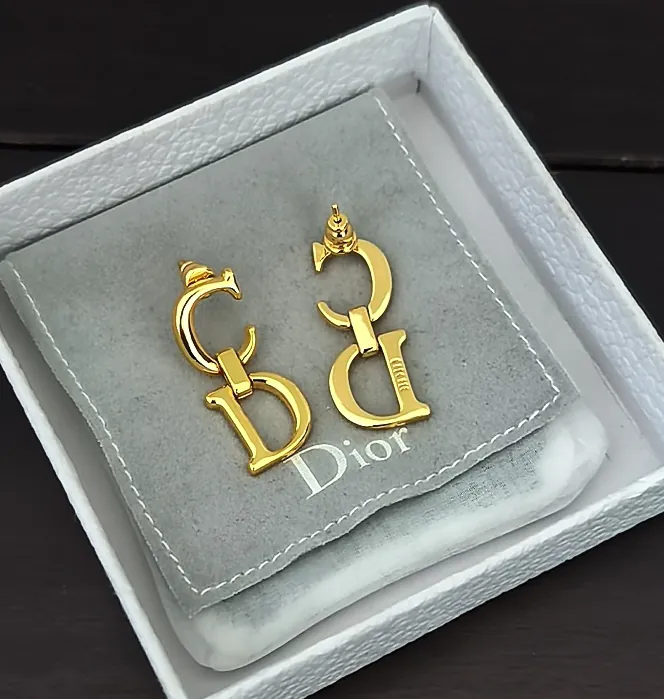 P50 D*or Latest Light Reflective CD Earrings