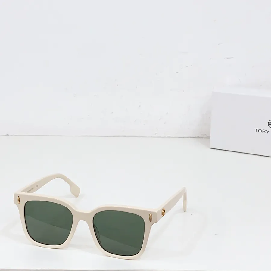 Tory Burch P135 TY7203U