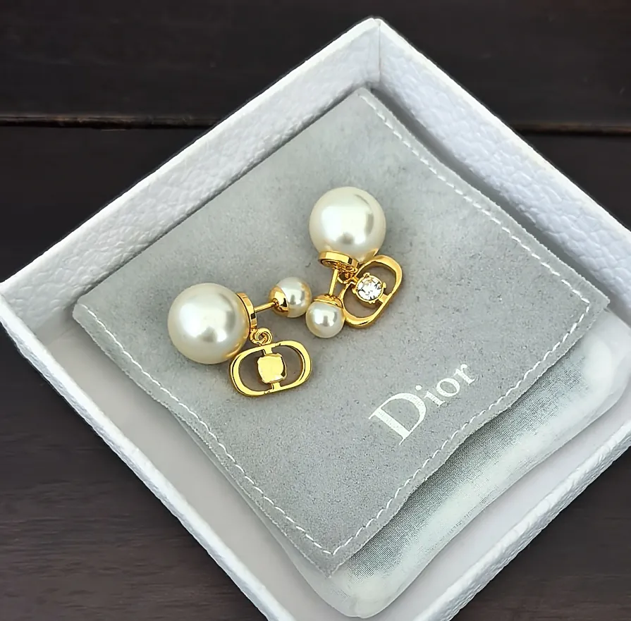 D*or New White Diamond CD Size Pearl Earrings