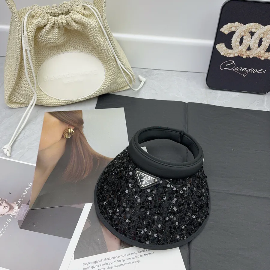 P House New Bucket Bag with Sparkle Material