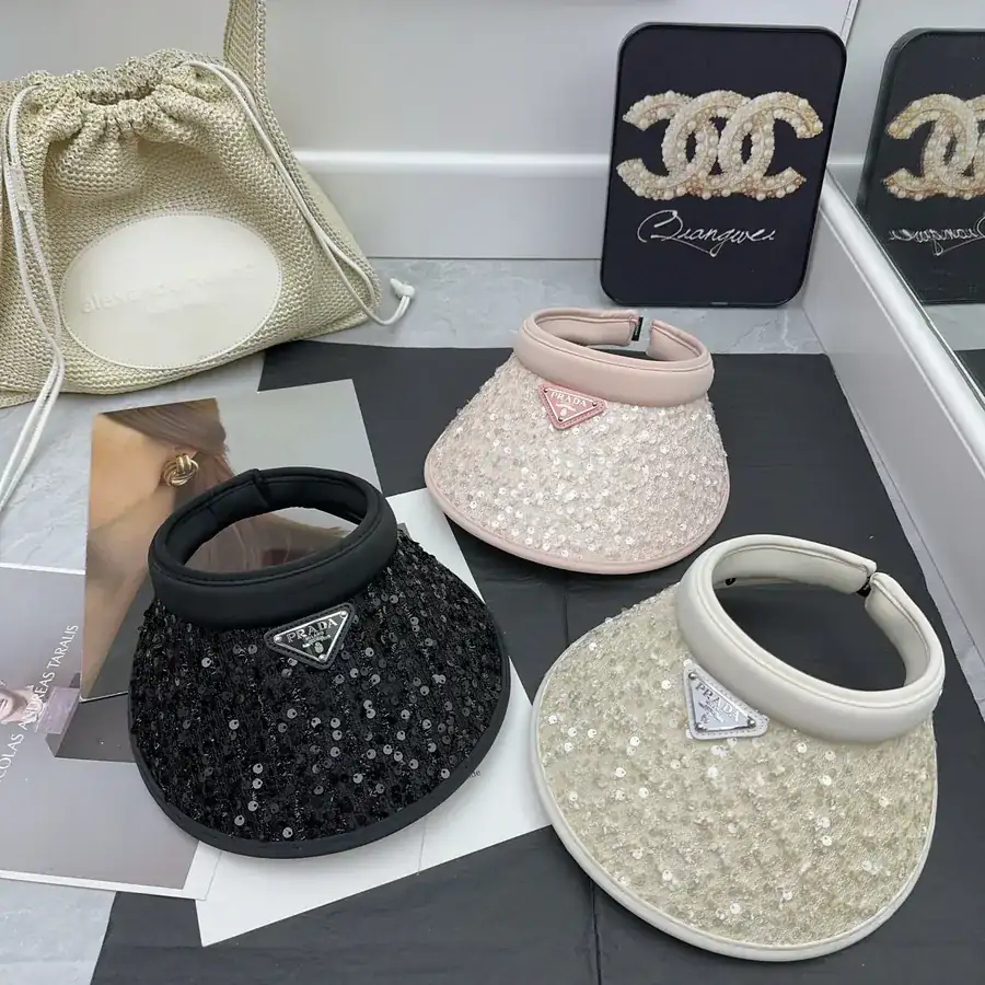 P House New Bucket Bag with Sparkle Material