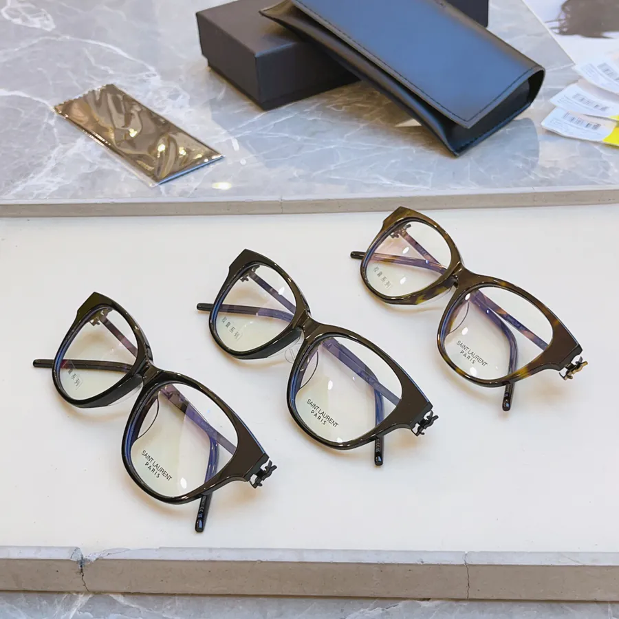 SAINT LAURENT* New Optic Frame