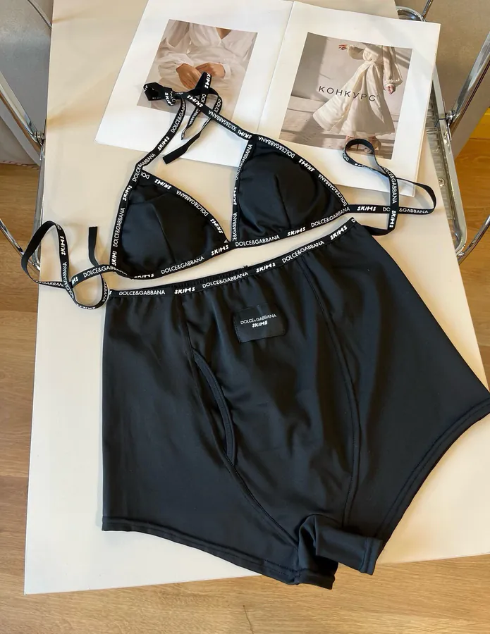 D&G New Split Strap Bag Black and White