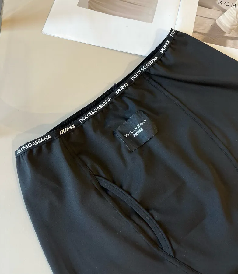 D&G New Split Strap Bag Black and White