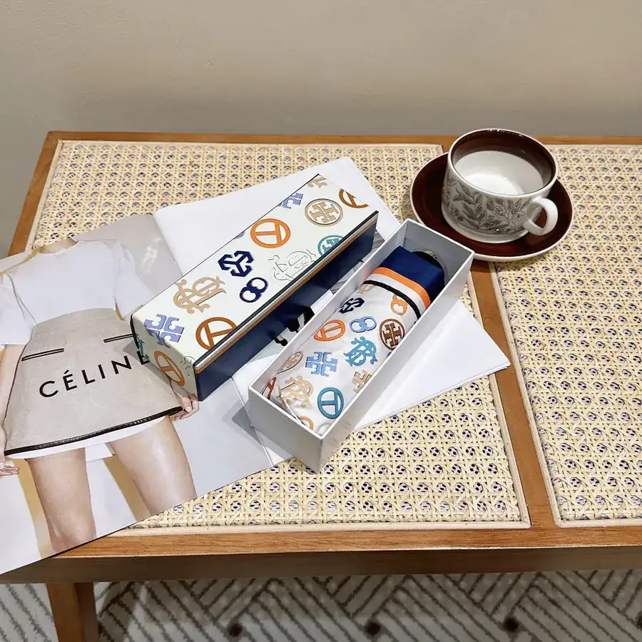 Tory Burch Classic Pocket Umbrella with Convenient Hook
