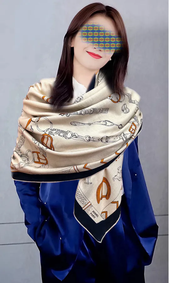 Ames Double Sided Same Color Wool Scarf