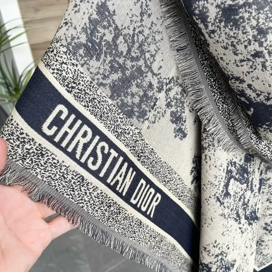 D Home Animal Print Scarf
