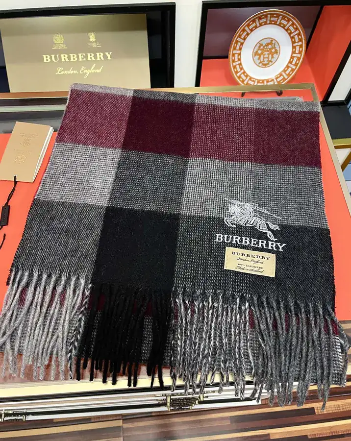 Barja 2025 New Collection Unisex Couple Style Scarf