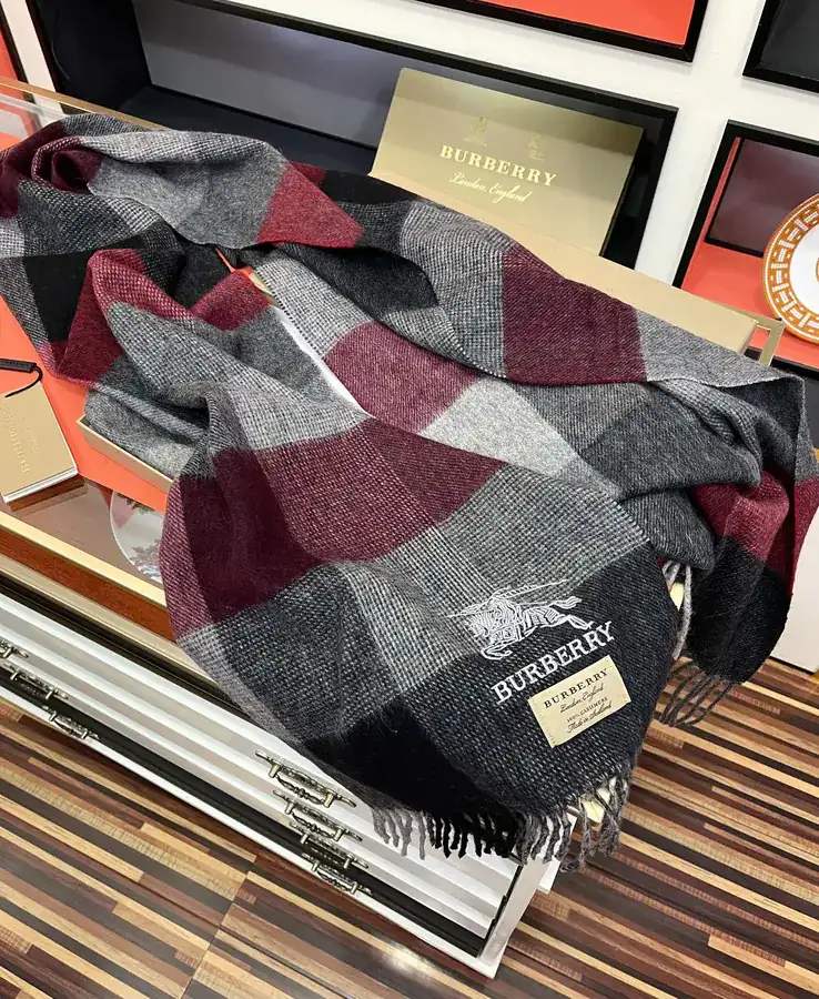 Barja 2025 New Collection Unisex Couple Style Scarf