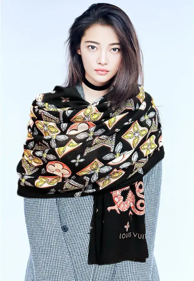 L Family 2024 New Collection Wool Scarf