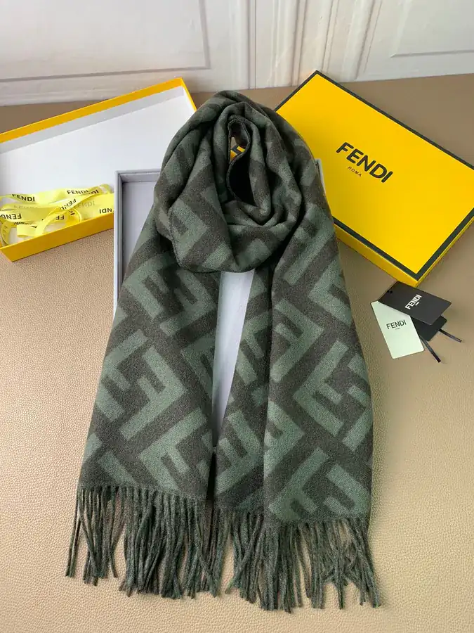 FF Bucket Scarf with Vintage Pattern