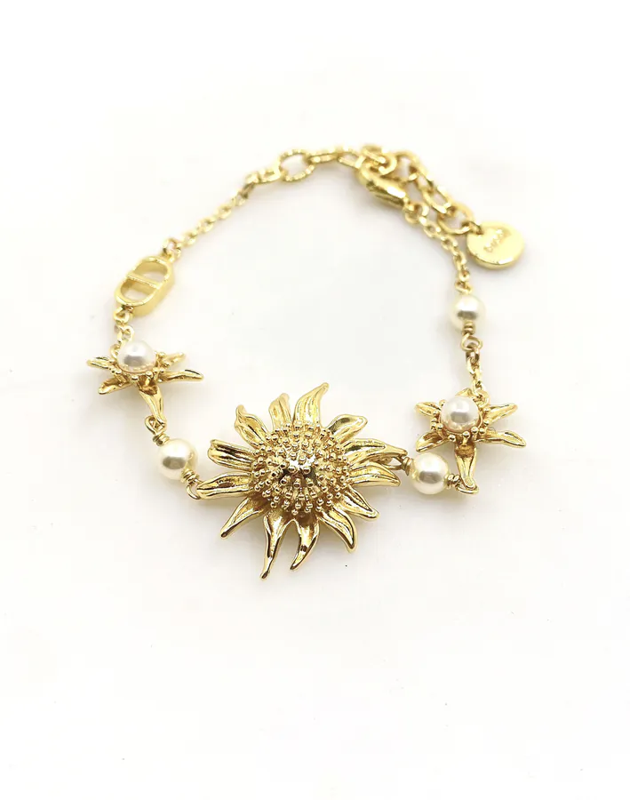P60 D*or Latest Model Gold Bracelet