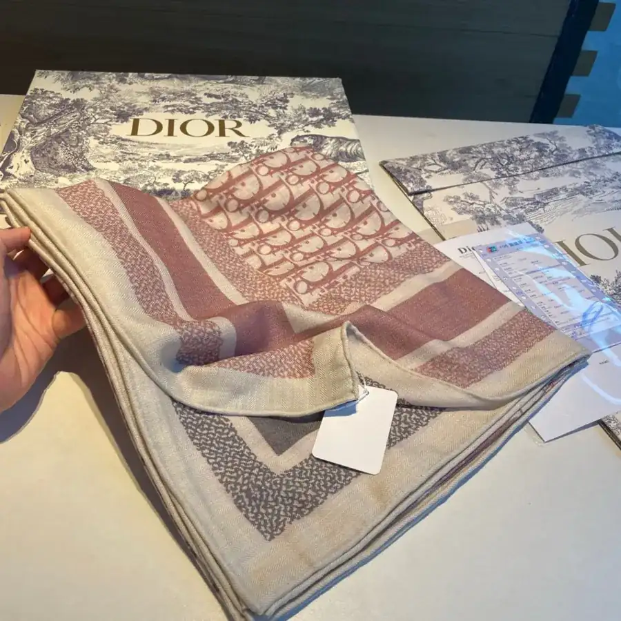 D Home ZG Luxury Double Sided Velvet Scarf