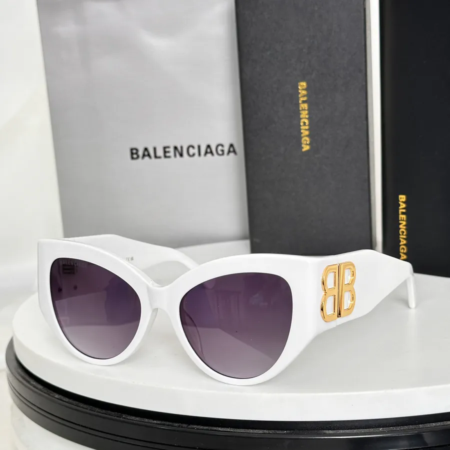 BaleNCIAG* Paris* Bucket Bag