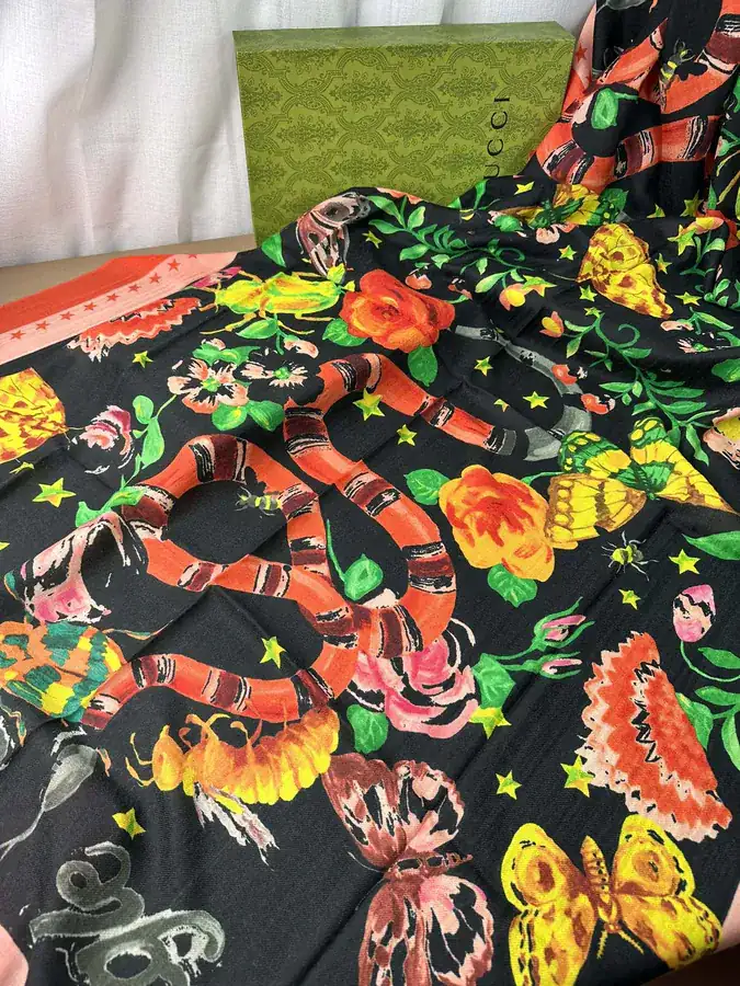 G Family Cashmere Print Scarf